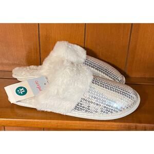 NWT Cat & Jack XL (6/7Y) Sequin & Faux Fur Slippers
